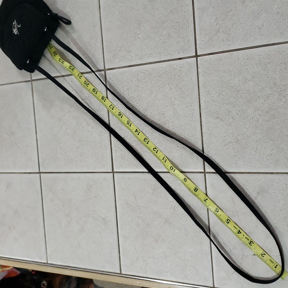 Vera Bradley VB Black Small Crossbody Purse Bag Wallet Zipper Flap - Picture 13 of 13